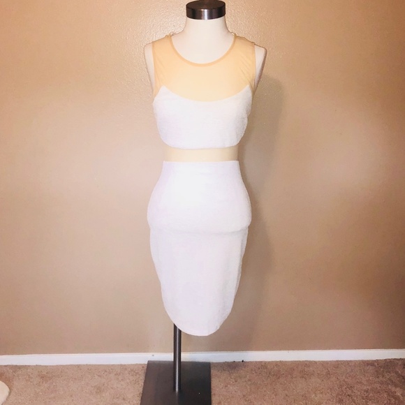 FLASH SALE Body-Con Dress w/ Nude Mesh Sz. Sm - Picture 1 of 4